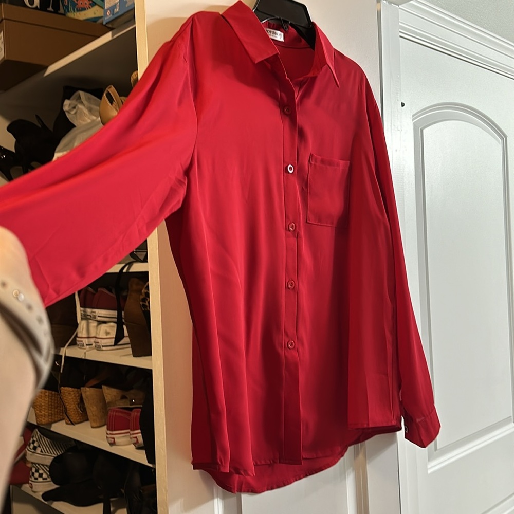Hotouch Red pocket long sleeve blouse - Picture 4 of 5